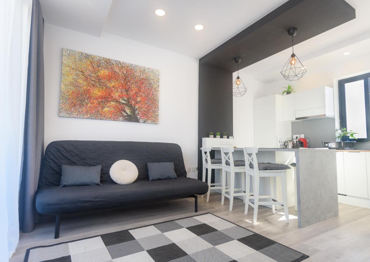 Sarah'S Penthouse In Sliema Apartment Luaran gambar